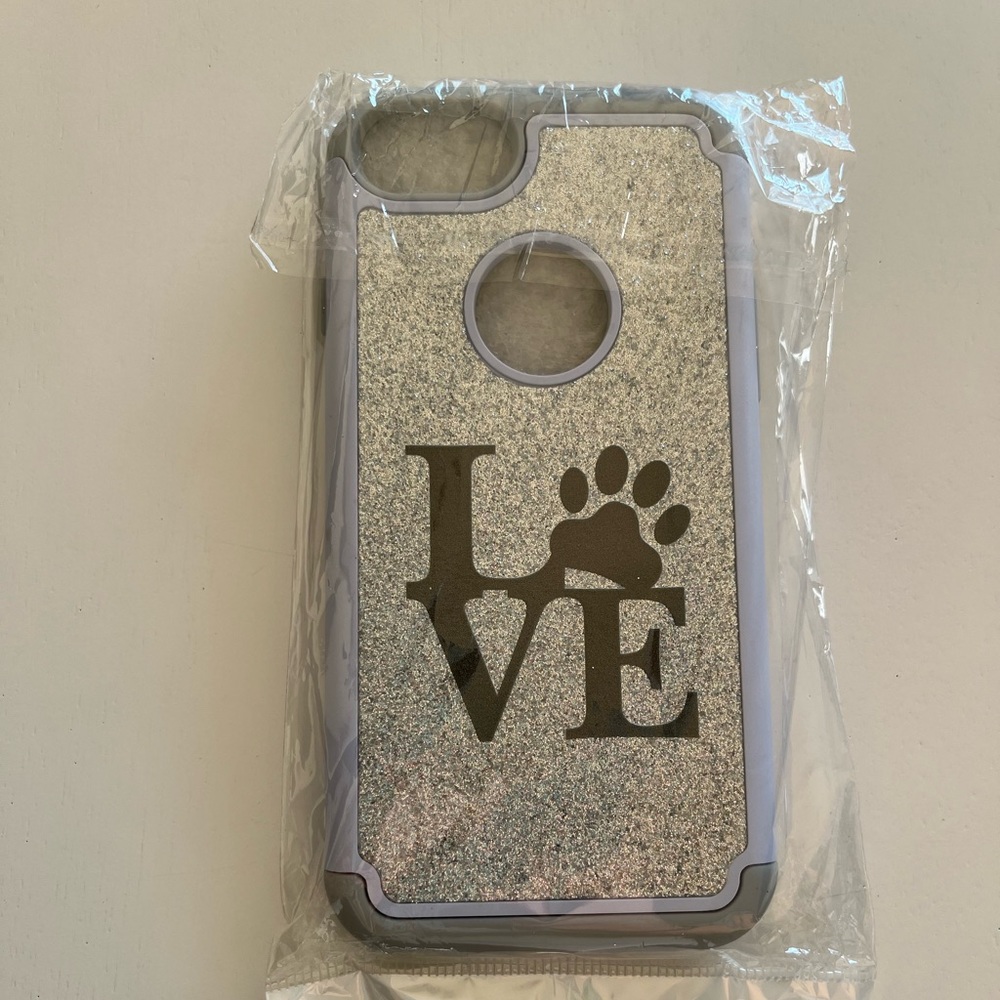 NWOT iPhone 7 or 8 silver paw print phone case